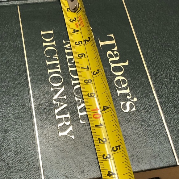 Taber’s Cyclopedic Medical Dictionary 13th Edition 1977 - Picture 11 of 12